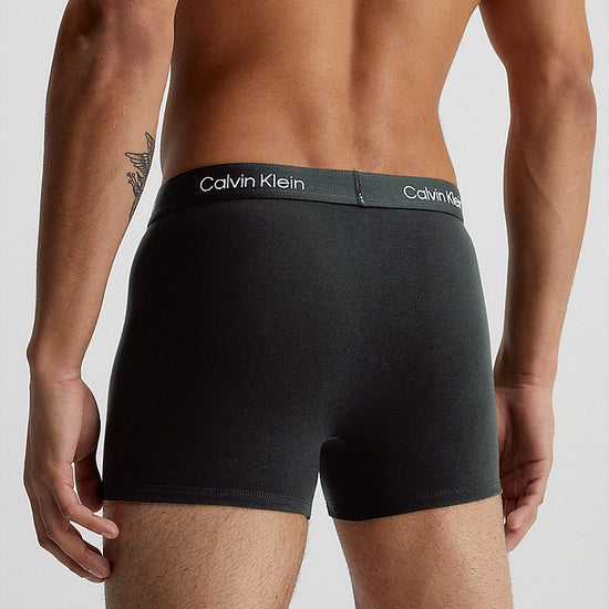 CalvinKlein-[000NB3528AUB1]-Black-3.webp