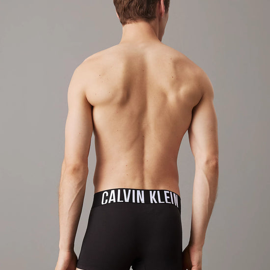 CalvinKlein-[000NB3608AQTJ]-B-White-MadGrey-MediterraneLgs-4.webp