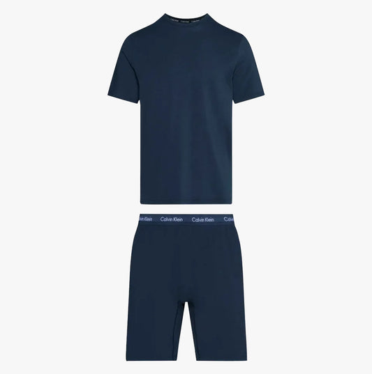 CalvinKlein-[000NM2428E]-BLUEBERRY-1.jpg