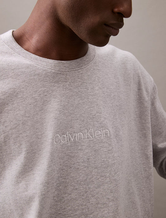 CalvinKlein-[000NM2708EQQC]-MediumGreyHeather-1.webp