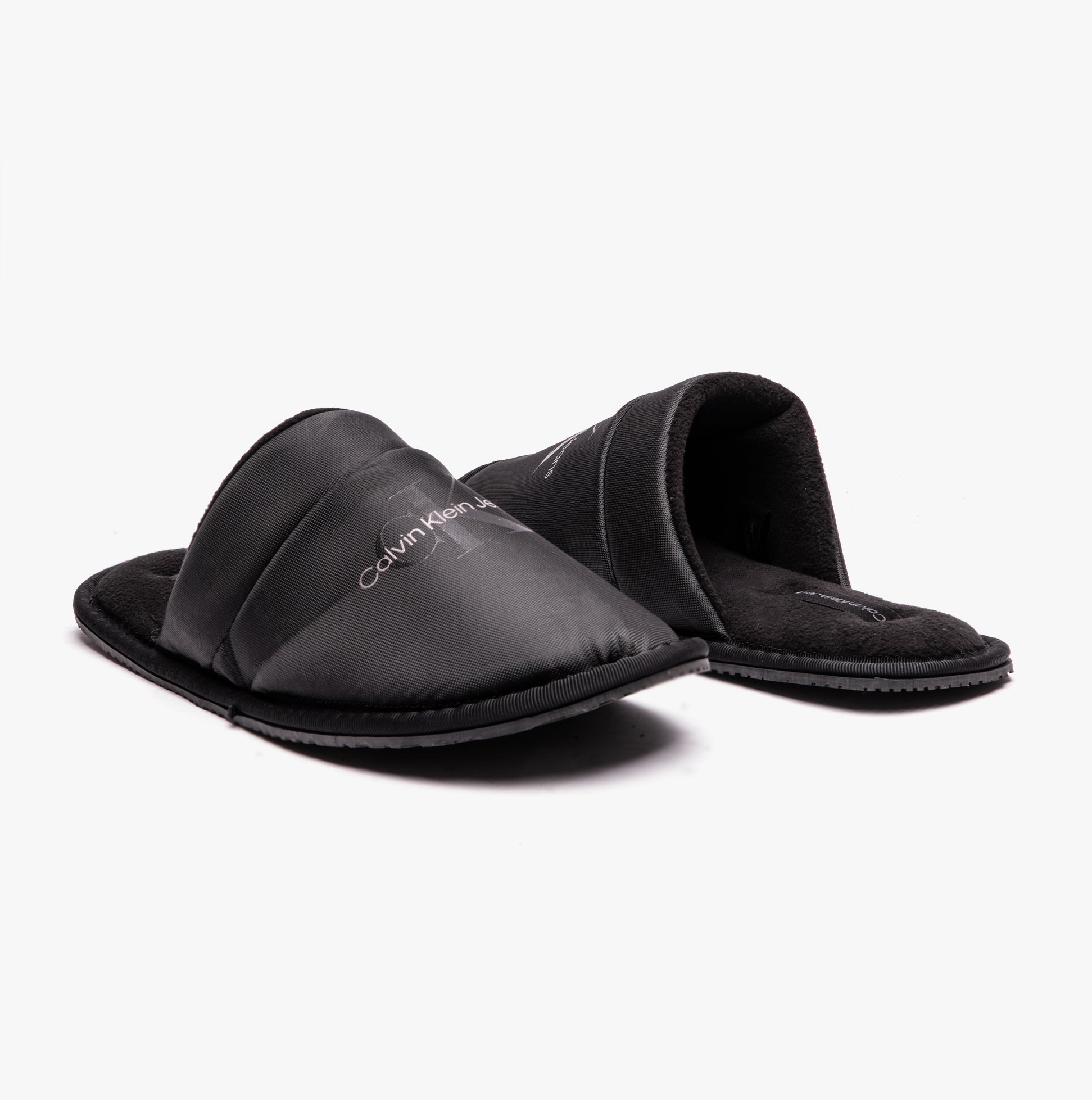 CalvinKlein-[YM0YM007570GT]-TripleBlack-3.jpg