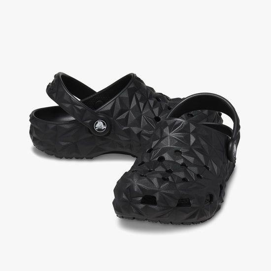 Crocs-[209572-001]-Black-3.jpg