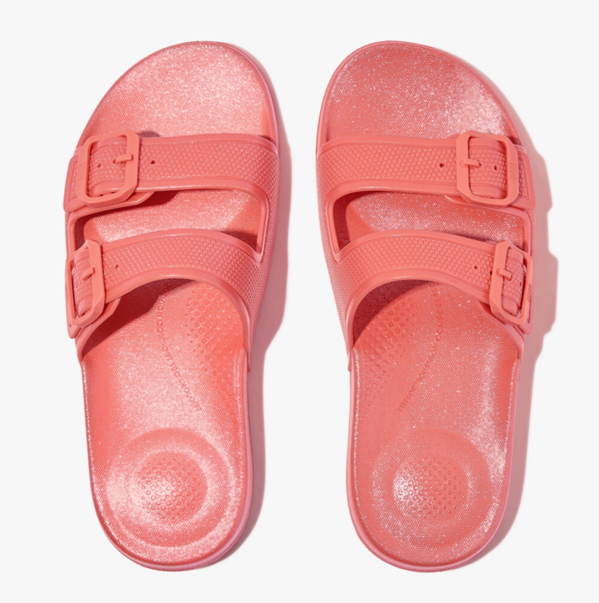 FitFlop-[HI3-B04]-PearlizedRosyCoral-5.jpg