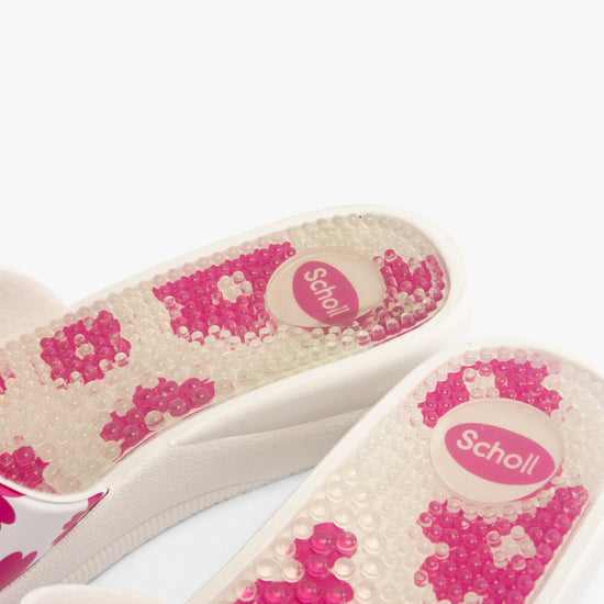 Scholl-[F299601404]-WhiteFuchsia-05.jpg