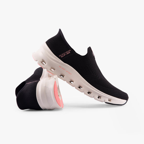 Skechers-[150422-BLK]-Black-04.jpg