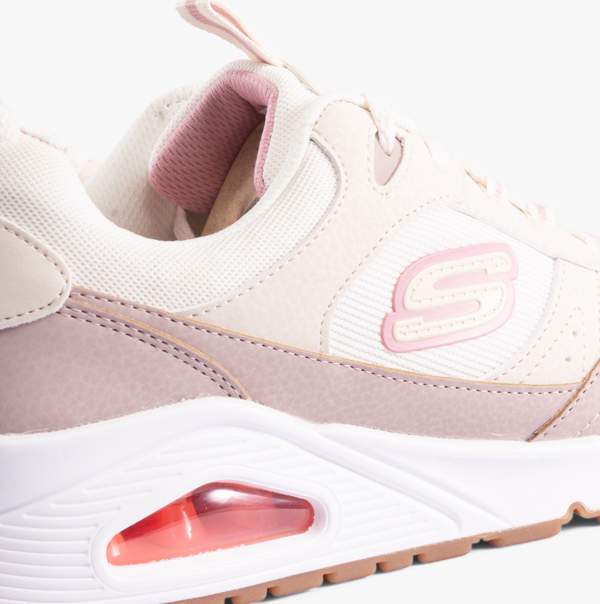 Skechers-[310567LNTTP]-NaturalTaupe-6.jpg