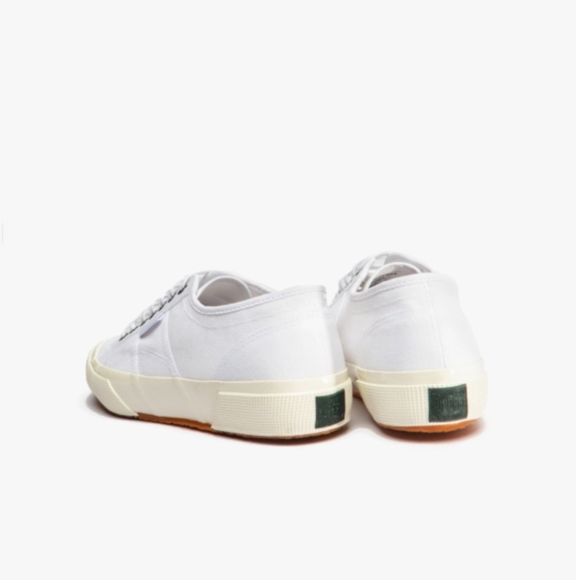 Superga-[34801-59522]-WhiteAvorio-4.jpg