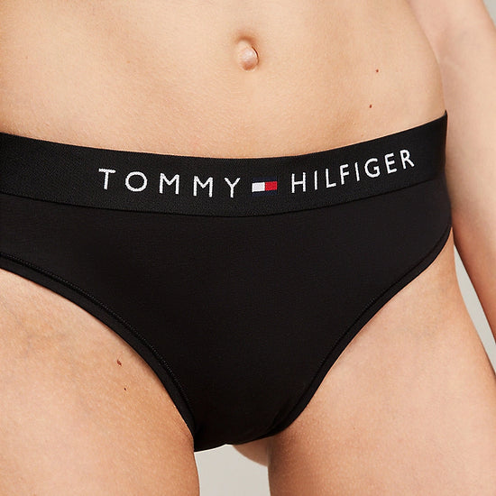 TommyHilfiger-[UW0UW04145BDS]-Black-3.webp